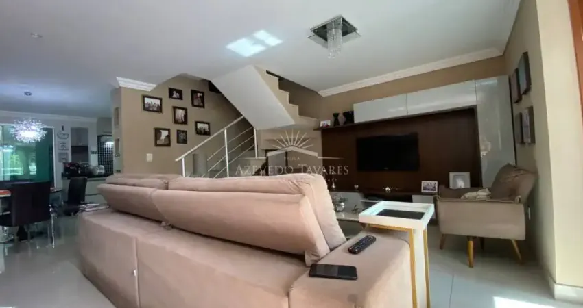 7900 -  Casa à Venda | Jd Vitoria, Macaé, RJ