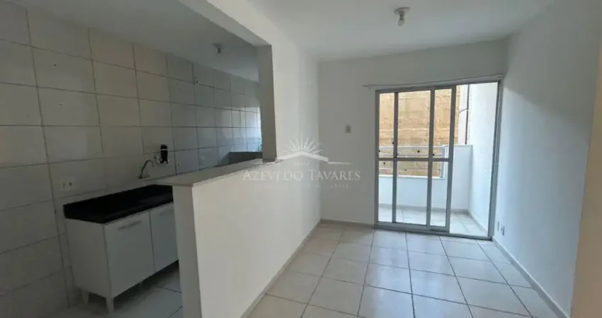 8032 (723N) - Apartamento à Venda na Granja dos Cavaleiros, Macaé/RJ