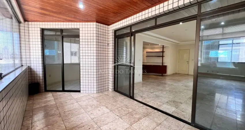 Apartamento com 3 quartos à venda no Cavaleiros, Macaé 