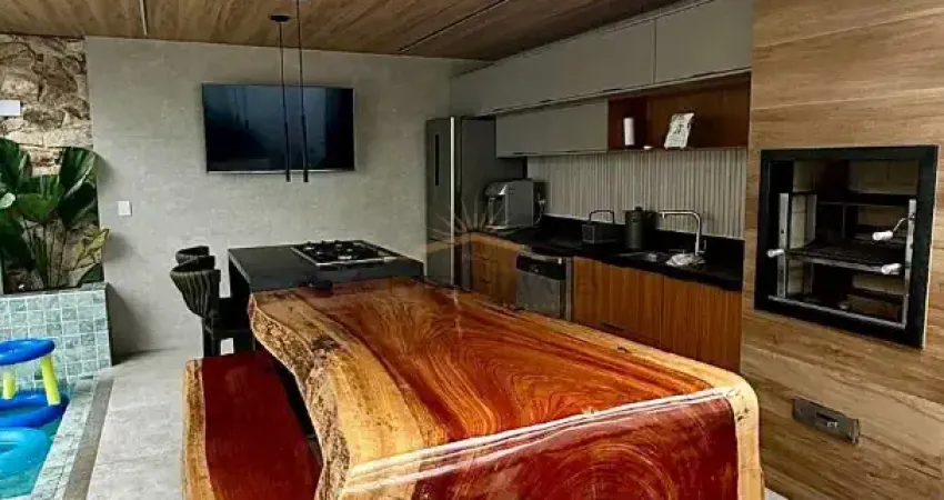 Casa com 4 quartos à venda no Cancela Preta, Macaé