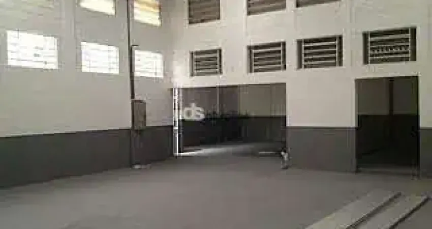Barracão / Galpão / Depósito para alugar na Rua Pedro SantaLúcia, 126, Interlagos, São Paulo