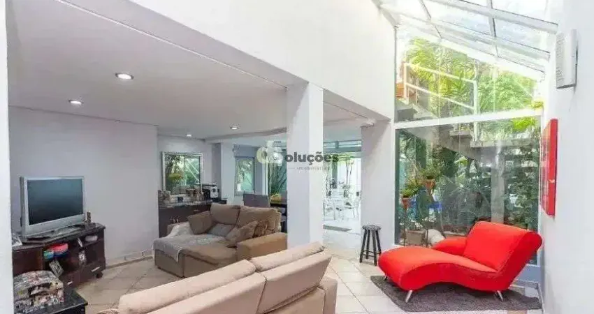 Casa com 5 quartos à venda na Rua Pascoal Vita, 48, Vila Madalena, São Paulo