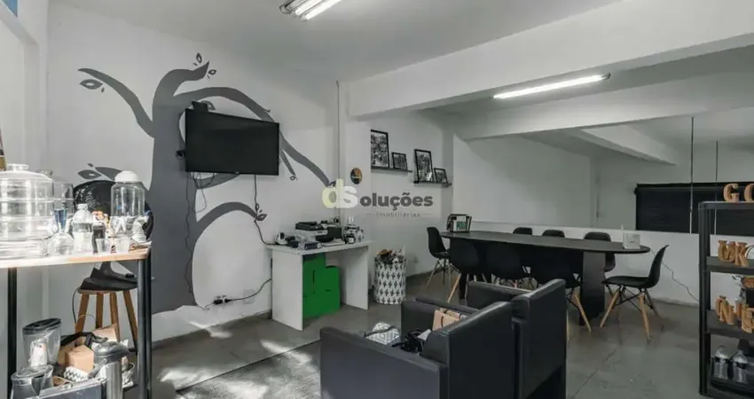 Prédio para alugar na Rua Coriolano, 344, Vila Romana, São Paulo