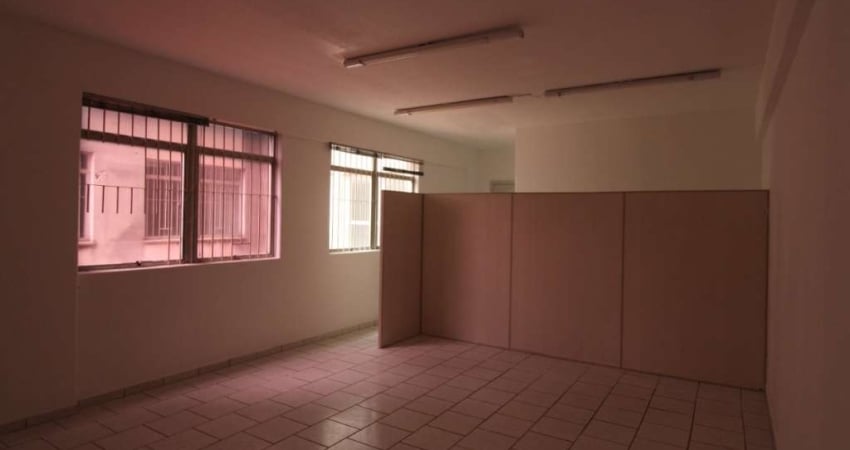 Sala comercial para alugar na Avenida São Pedro, 844, São Geraldo, Porto Alegre