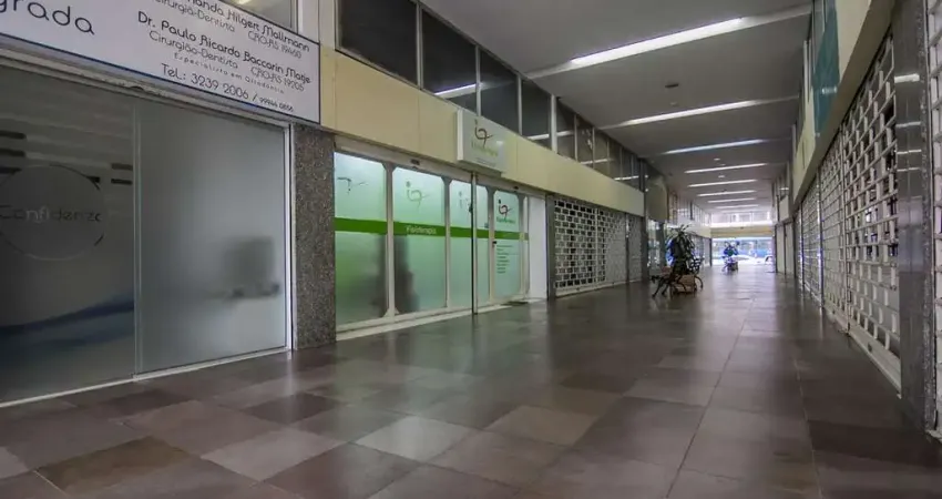 Sala comercial para alugar na Rua Vinte e Quatro de Outubro, 1557, Auxiliadora, Porto Alegre