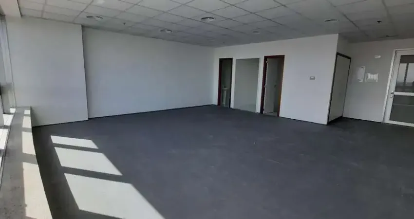 Sala comercial para alugar na Avenida Doutor Nilo Peçanha, 2825, Chácara das Pedras, Porto Alegre
