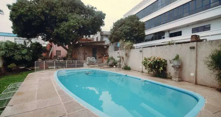 Casa com 4 quartos para alugar na Rua Silveiro, 1219, Menino Deus, Porto Alegre