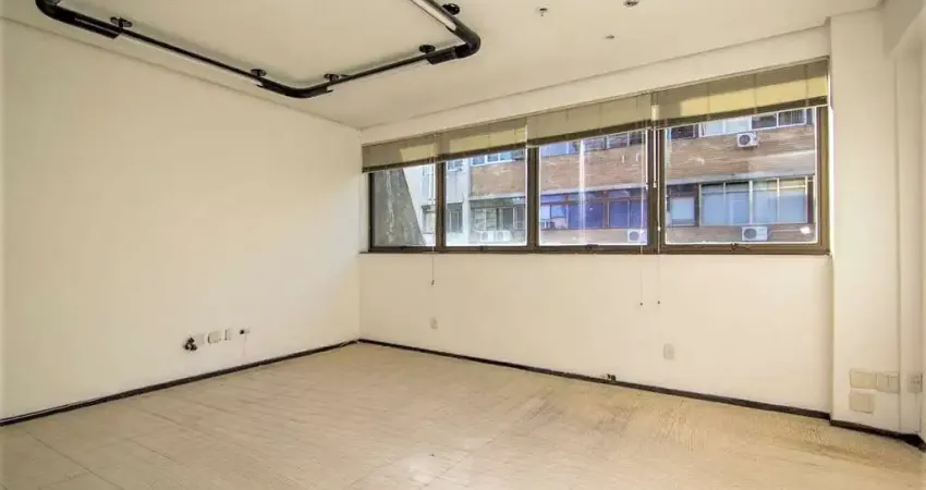 Sala comercial para alugar na Rua Doutor Flores, 263, Centro Histórico, Porto Alegre