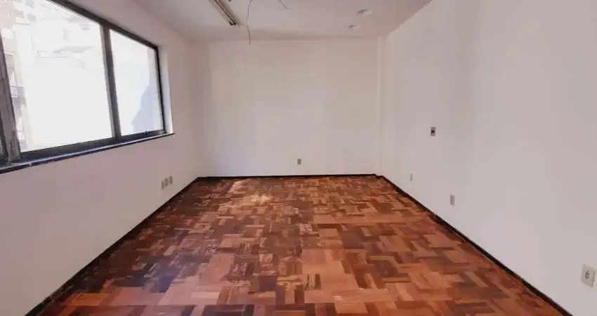 Sala comercial para alugar na Rua Doutor Flores, 263, Centro Histórico, Porto Alegre