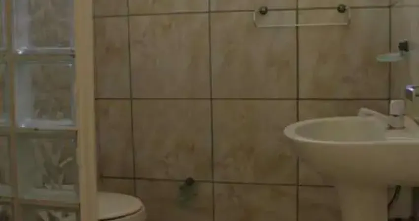 Apartamento com 2 quartos para alugar na Rua Ministro Oliveira Lima, 70, São Sebastião, Porto Alegre