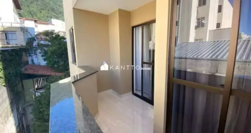 Apartamento 2 quartos, suíte e 1 vaga livre de garagem em plena Rua Perry em Juiz de Fora