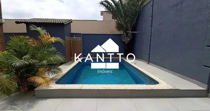 Casa Magnífica a venda possui  5 quartos no condomínio São Lucas condomínio fechado em Juiz de Fora!