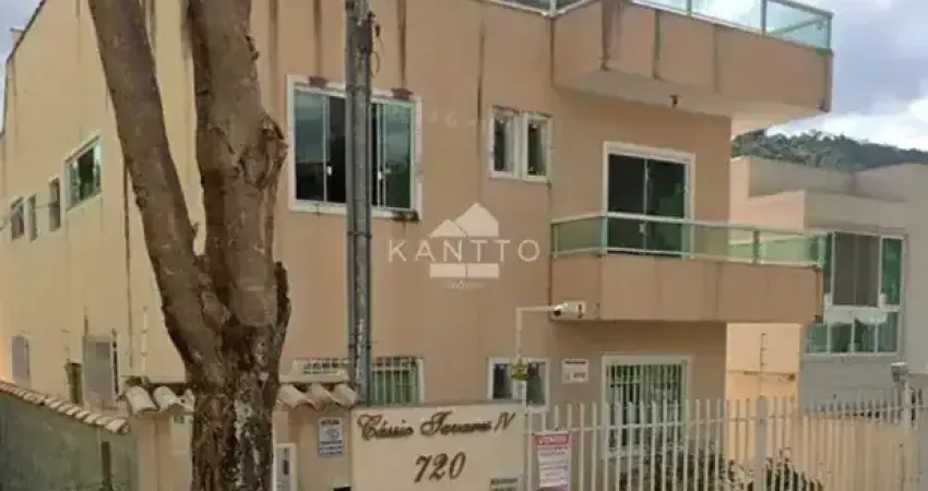 Cobertura no Recanto da Mata três quartos com suíte 1 Lance de Escada