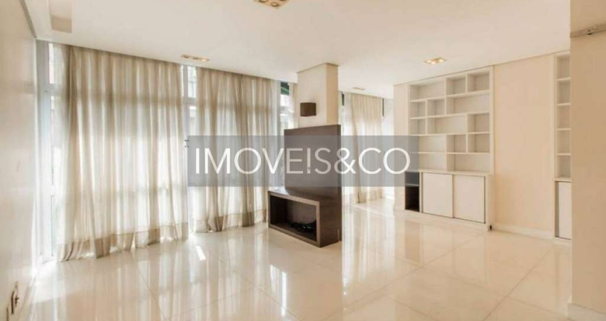 Apartamento de alto padrão em condomínio no Itaim Bibi, São Paulo-SP: 3 quartos, 1 suíte, 1 vaga, 130,00 m².