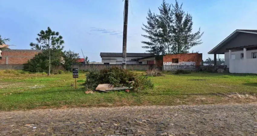 Terreno à venda no Bairro Bella Torres com 600 m² de área privativa