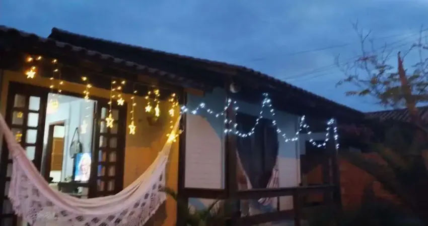 Casa 02 dorm à venda no bairro praia azul com 80 m² de área privativa - 1 vaga de garagem