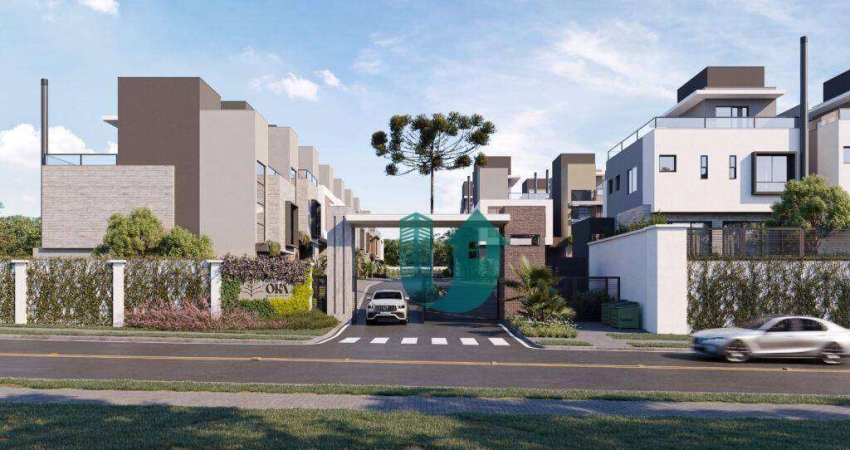 Casas triplex novas e isoladas em condomínio c/ 3 suites, terraço, 2 vagas no Bacacheri