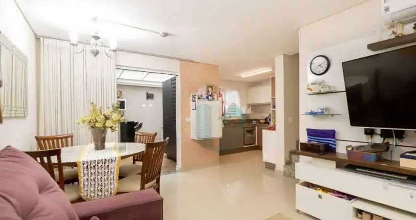 Sobrado duplex em condomínio com 3 quartos, sendo 1 suite e 2 vagas - Uberaba