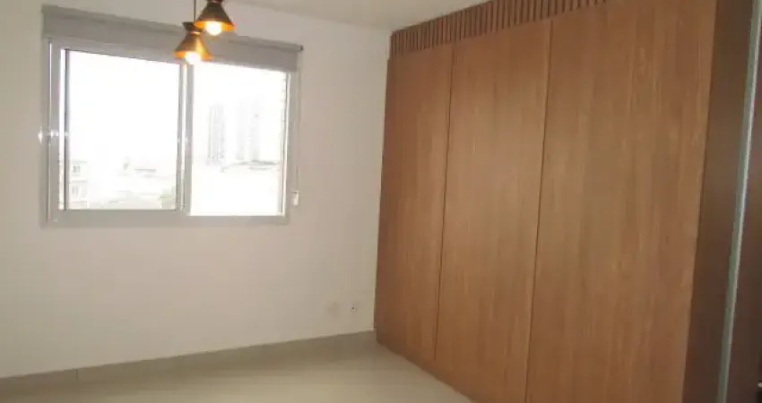 Lindo Studio para locação ao lado do metro Praça da árvore.