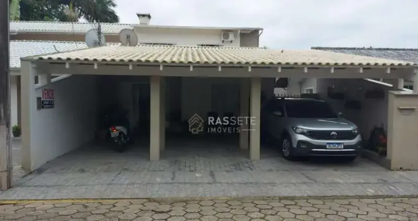 Casa com 3 quartos à venda na Rua José Pereira Liberato, 3107, São Judas, Itajaí