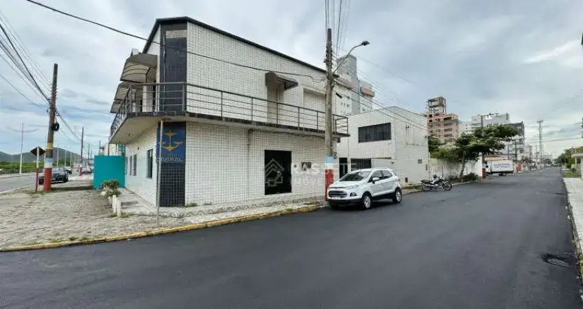 IMÓVEL FRENTE MAR PARA FINS DE PERMUTA EM UMA DAS REGIÕES MAIS NOBRES DE NAVEGANTES - SC