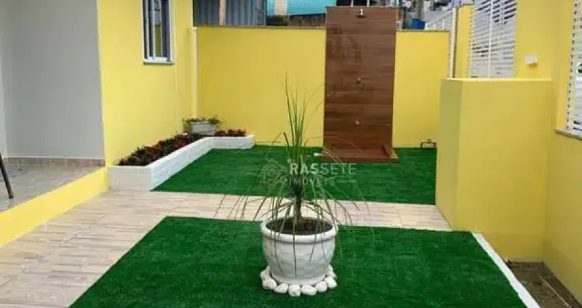 CASAS EM BOMBINHAS APENAS 500 METROS DO MAR