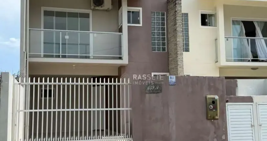 Casa com 3 quartos à venda na Rua Argentina, 139, Gravata, Navegantes