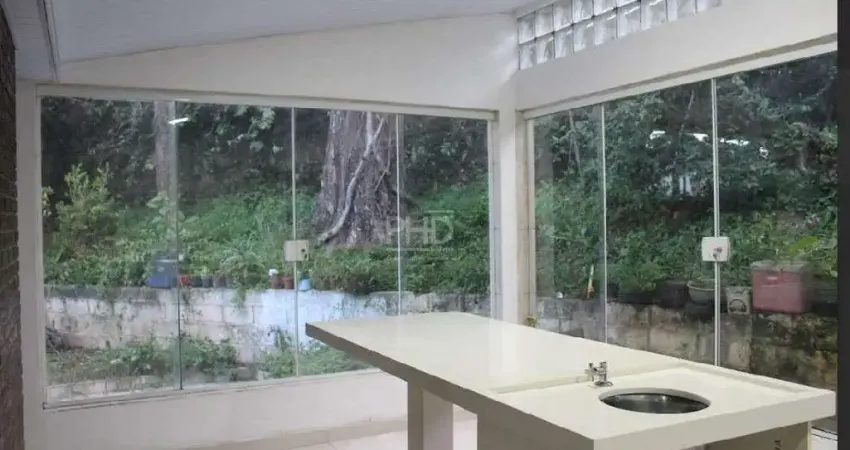 Casa à venda, 3 quartos, 1 suíte, 3 vagas, Eldorado - Diadema/SP