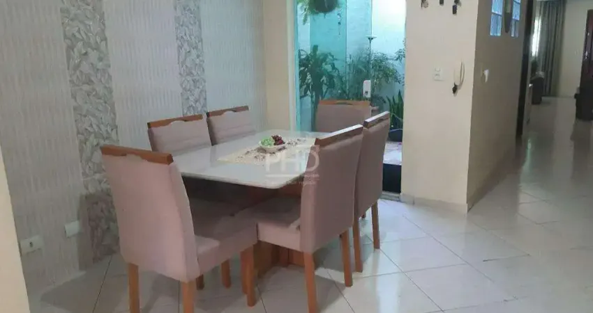 Casa Assobradada à venda, 3 quartos, 1 suíte, 4 vagas, Vila Eldizia - Santo André/SP
