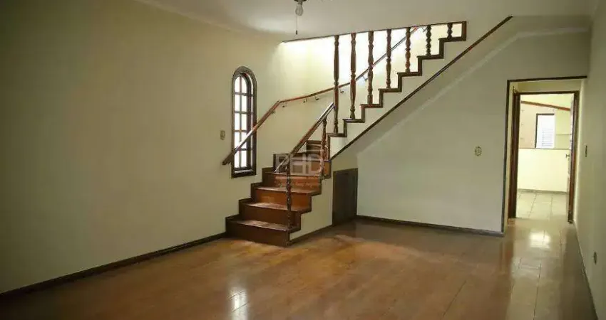 Sobrado à venda, 3 quartos, 1 suíte, 2 vagas, Taboão - São Bernardo do Campo/SP