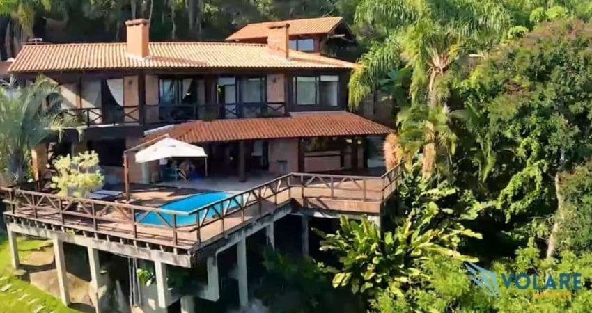 Uma das casas de praia mais privilegiadas de Santa Catarina!