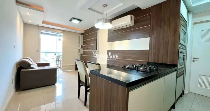 Apartamento mobiliado com 3 dormitórios na agua verde e 76m²!!