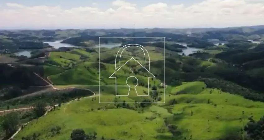 Fazenda de 130 alqueires à venda em Santa Branca