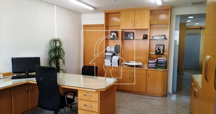 Excelente conjunto comercial de 105m² ao lado do Tribunal de Justiça