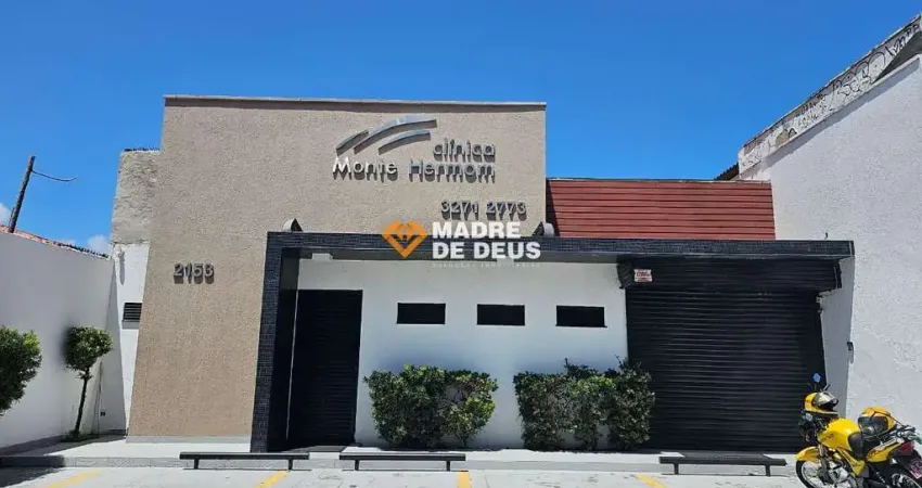Casa comercial à venda na Oliveira Paiva, 2153, Cidade dos Funcionários, Fortaleza