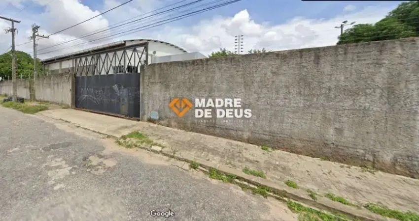 Barracão / Galpão / Depósito à venda na Epaminondas Frota, 777, Vila União, Fortaleza