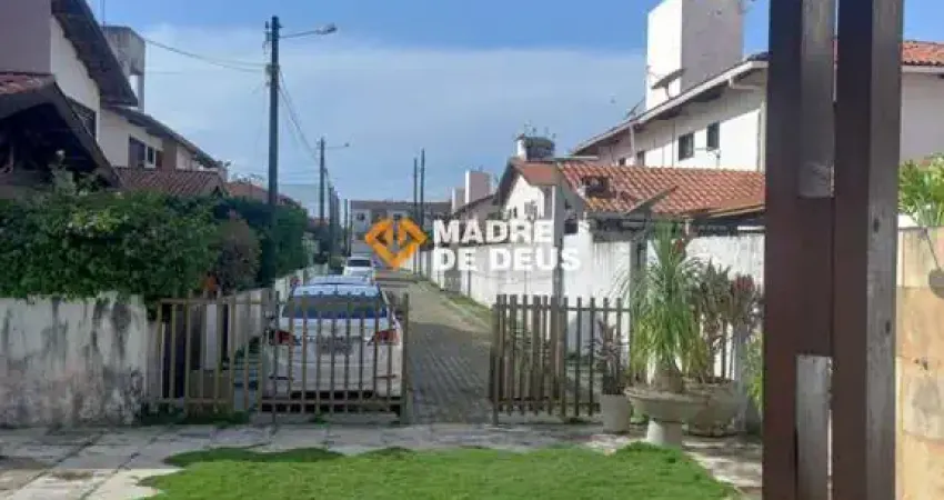 Casa em condomínio fechado com 3 quartos à venda na Rua Padre Januário Campos, 68, Parque Manibura, Fortaleza