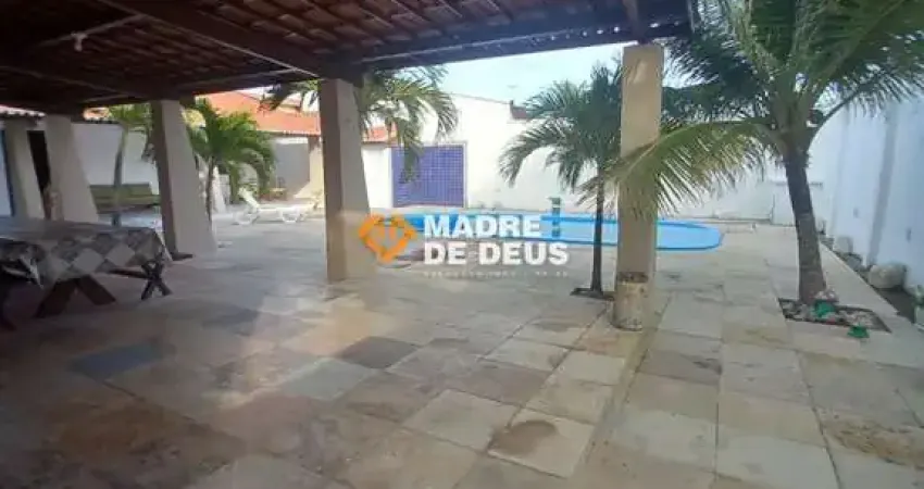 Casa em condomínio fechado com 8 quartos à venda na Alcides Vitória, 868, Praia do Presidio, Aquiraz