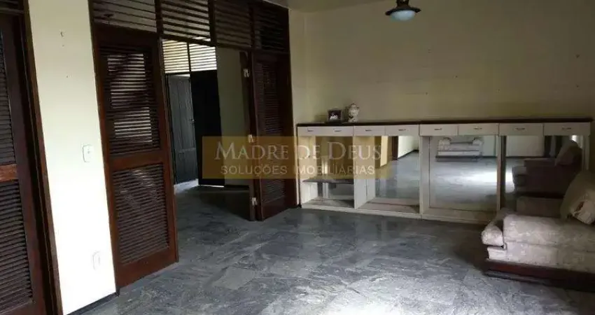 Casa com 6 quartos à venda na Avenida Engenheiro Santana Júnior, 728, Cocó, Fortaleza