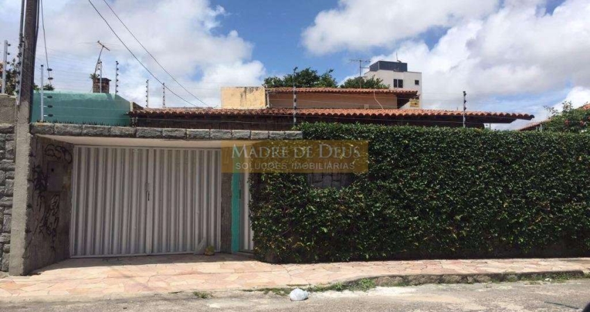 Casa em condomínio fechado com 5 quartos à venda na Rua Alfeu Aboim, 304, Papicu, Fortaleza