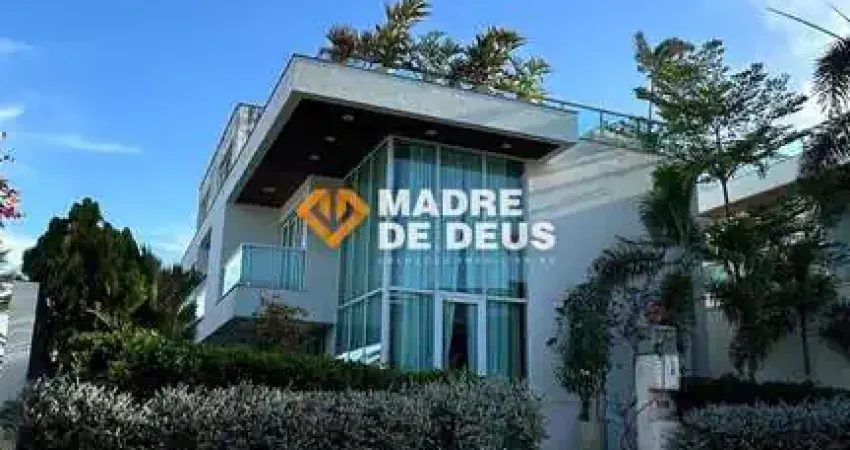 Casa em condomínio fechado com 4 quartos à venda na Avenida Trajano de Medeiros, 3233, de Lourdes, Fortaleza