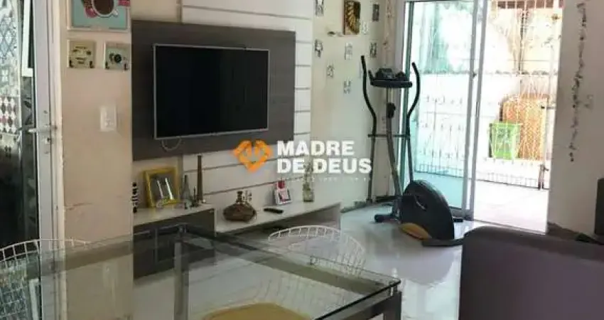 Casa em condomínio fechado com 3 quartos à venda na Rua Estudante Jucá, 923, Itaperi, Fortaleza