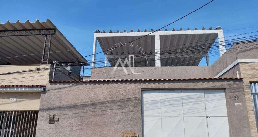 Excelente Casa, em São João de Meriti, 3 quartos, sendo 1 suíte com CLOSET, com quintal e TERRAÇO COM ÁREA GOURMET