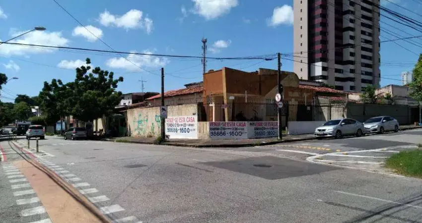 Casa com 3 quartos à venda na Rua Napoleão Laureano, Fátima, Fortaleza