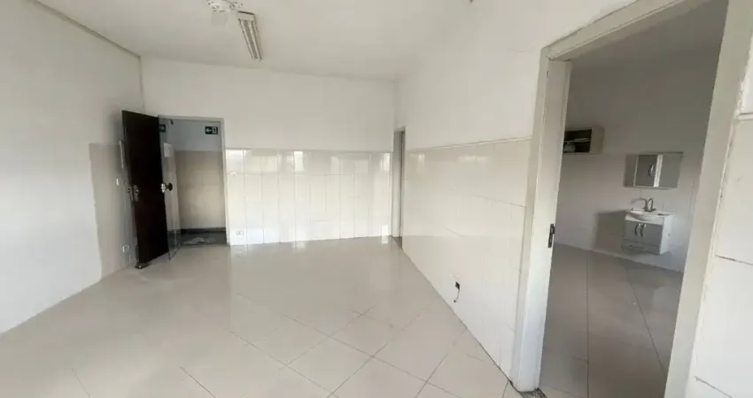 Oportunidade: Sala Comercial no Coração de Carapicuíba!