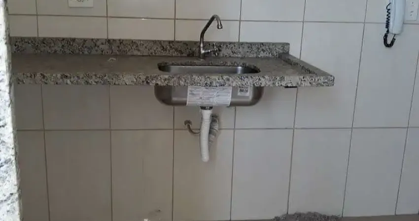 Ponto comercial para alugar na Rua Rússia, 43, Taboão, Diadema