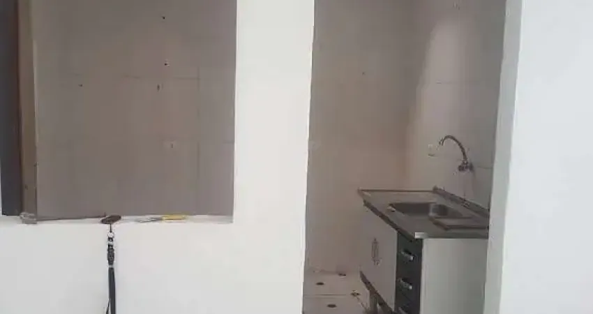 Casa à venda na Rua José Bonifácio, 495, Serraria, Diadema