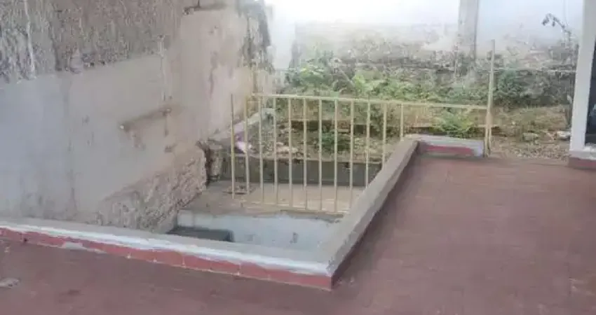 Casa com 2 quartos à venda na Rua Viena, 163, Taboão, Diadema