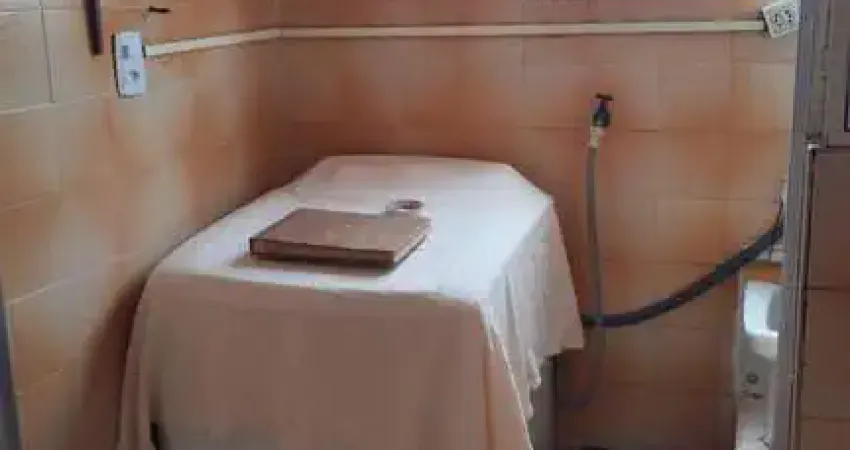 Apartamento à Venda no Centro de Diadema, 62m², 2 Dorms, R$280mil