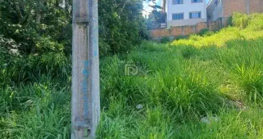 Terreno à venda no Potecas, São José